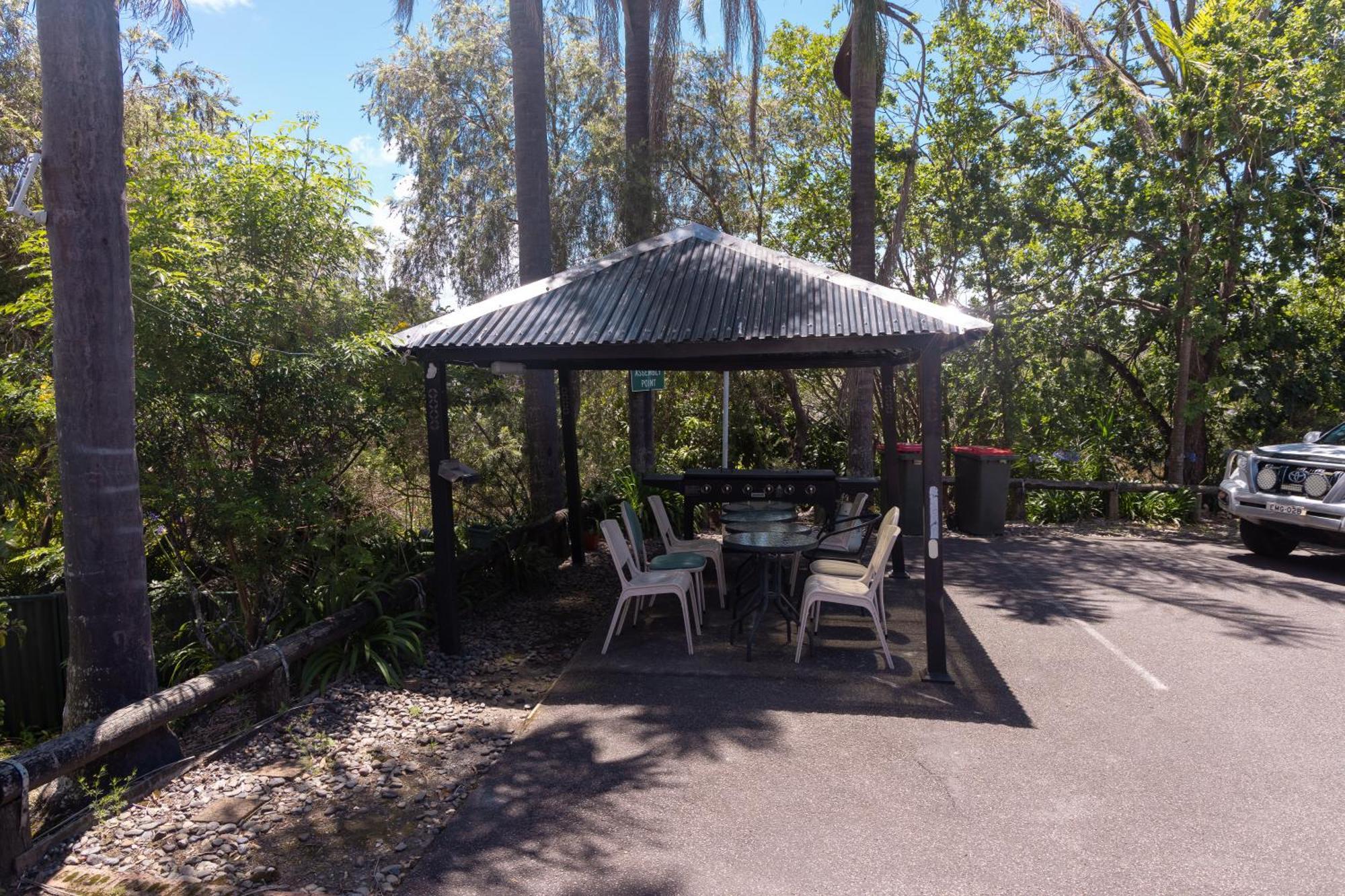 Gosford Inn Motel Bagian luar foto