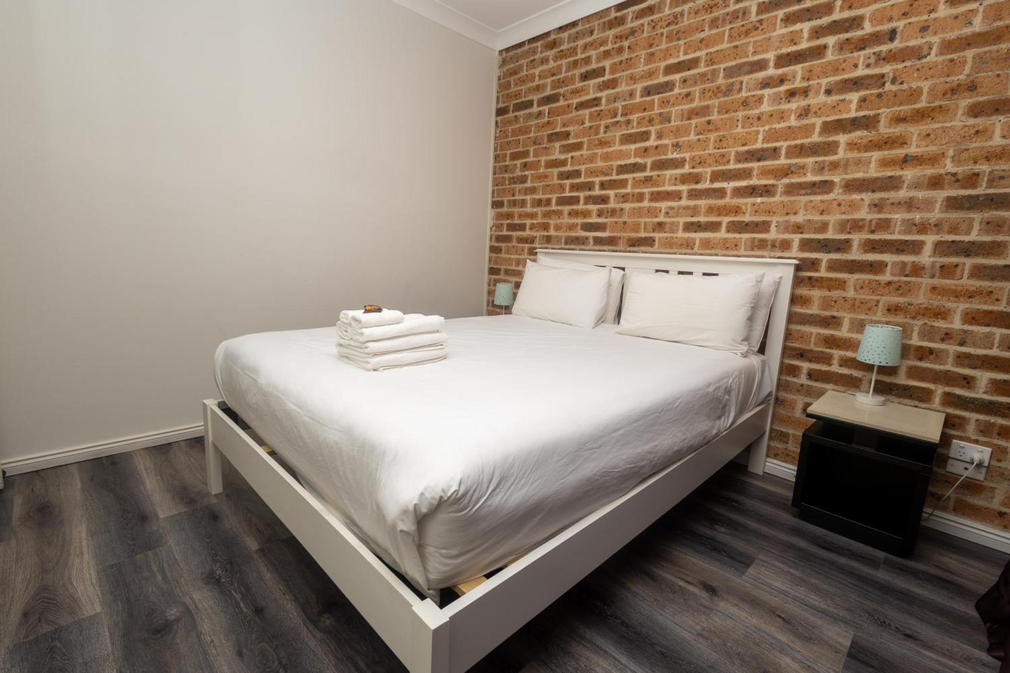 Gosford Inn Motel Bagian luar foto