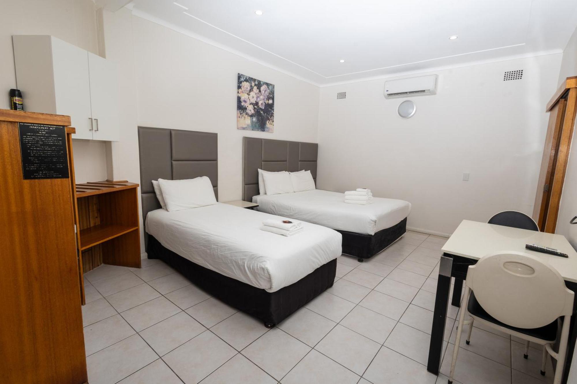 Gosford Inn Motel Bagian luar foto