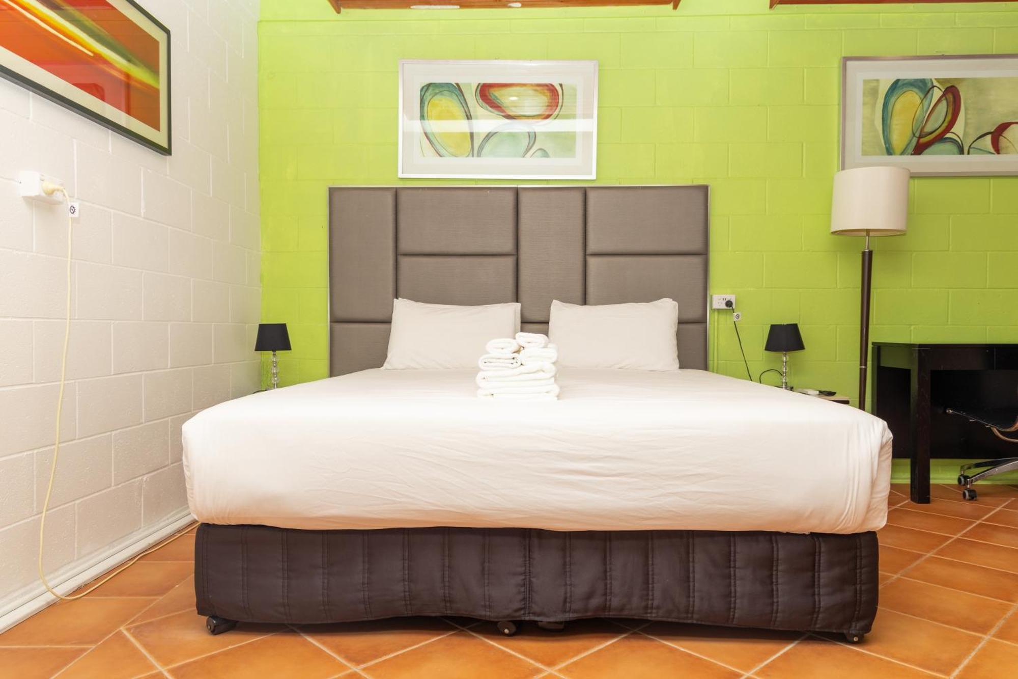 Gosford Inn Motel Bagian luar foto