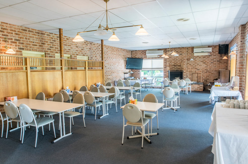 Gosford Inn Motel Bagian luar foto